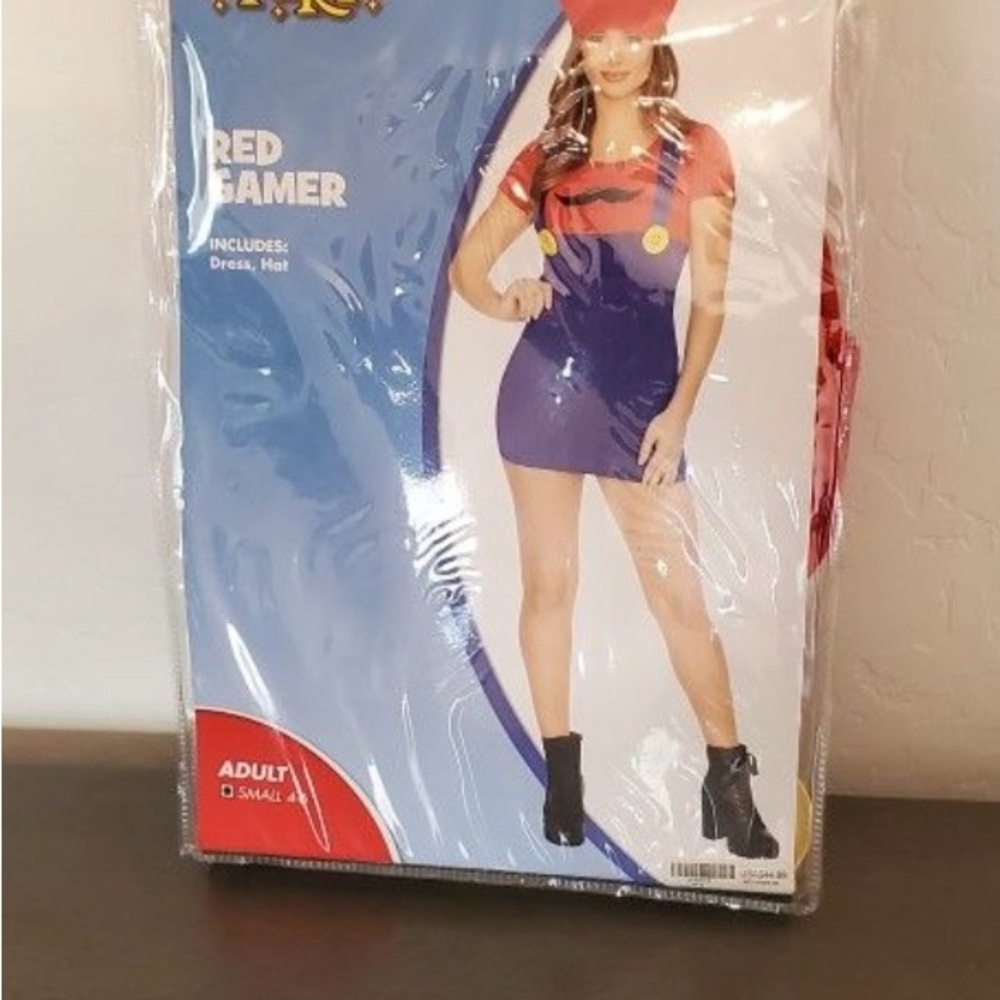 SPIRIT Red Gamer Costume Dress and Hat